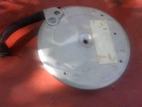 Mercruiser 170hp carburetor breather cover