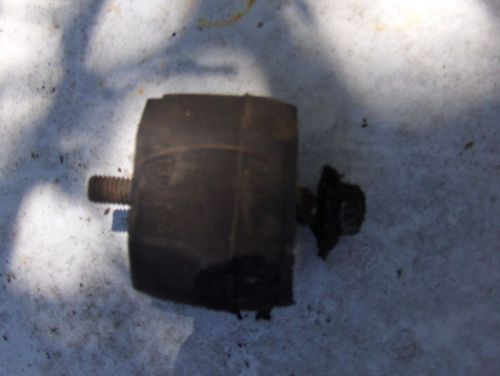 Bmw 633 or 635  transmission mount e24