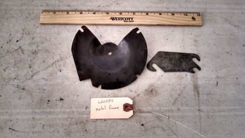 1963 amc rambler  steering wheel horn button plate  (l20285)