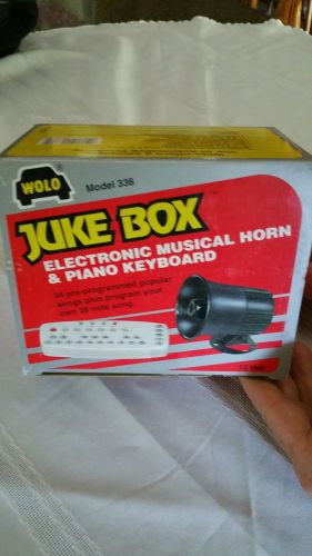Musical electronic horn with programable juke box new