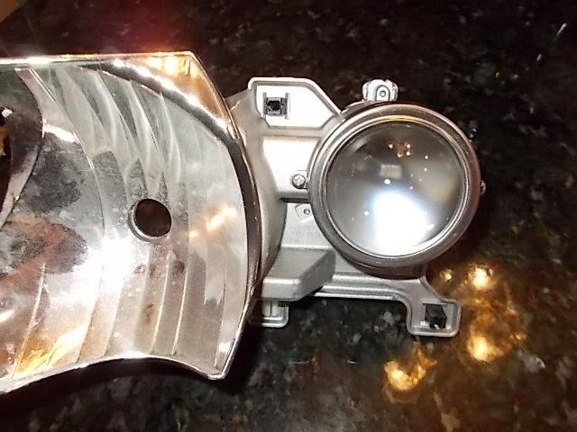 One oem halogen projector, clear lens, mint