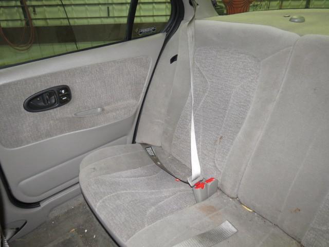 2002 saturn s series sedan rear seat belt & retractor only rh passenger gray