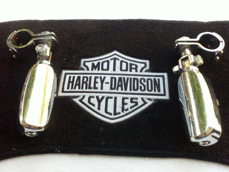 Harley davidson highway pegs