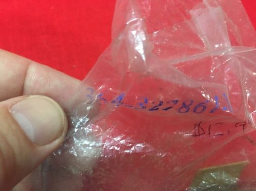 Omc johnson evinrude wrist pin sealed 327861 or 364-327861-1