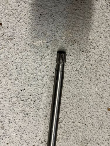 1980&#039;s johnson evinrude 4.5 hp long driveshaft 0330435 and shift rod 0324621