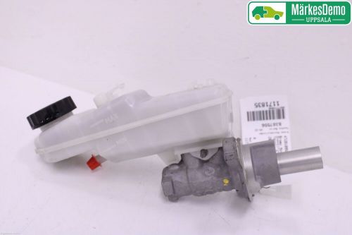 Original main brake cylinder right toyota auris (_e15_) 2009-