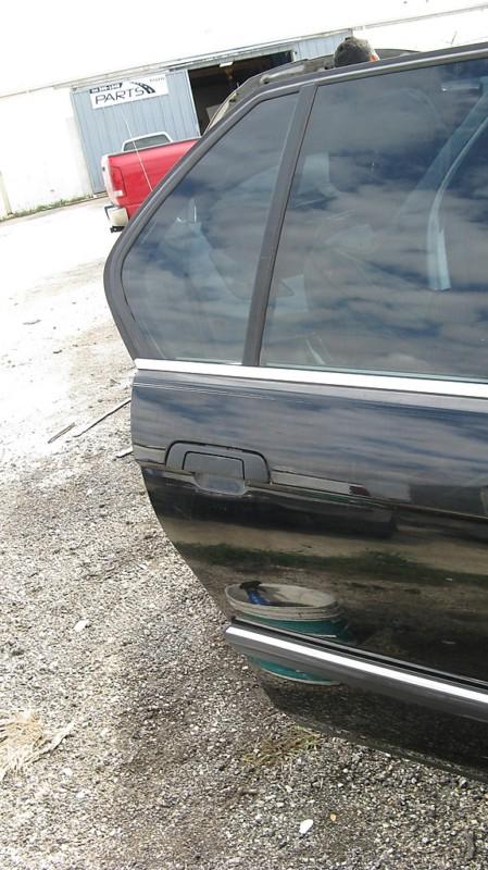 88 89 90 91 92 bmw 735i r. right passenger rh rear side door complete black e32