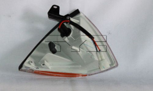 Parking/side marker light reflector for 89-94 geo metro/chevy sprint left side