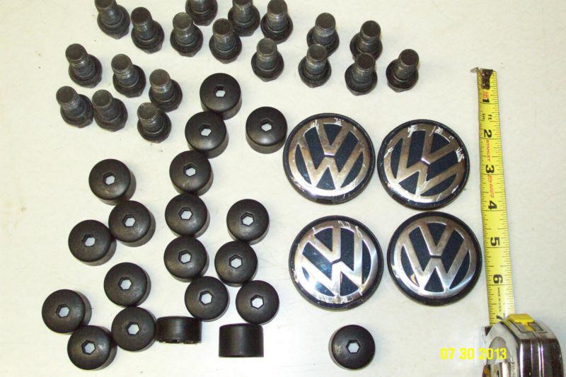 Volkswagen wheel bolt set,  lug dust cap's, wheel caps  oem vw 