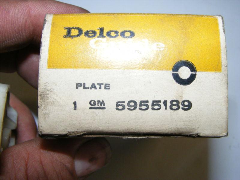 1964 65 66 67chevrolet turn signal pawl plate nos new 5955189 corvette pass 3/4