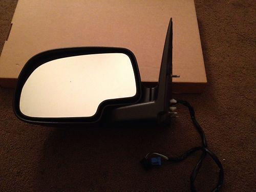 2006-2010 chevy p/u drivers side mirror (power)