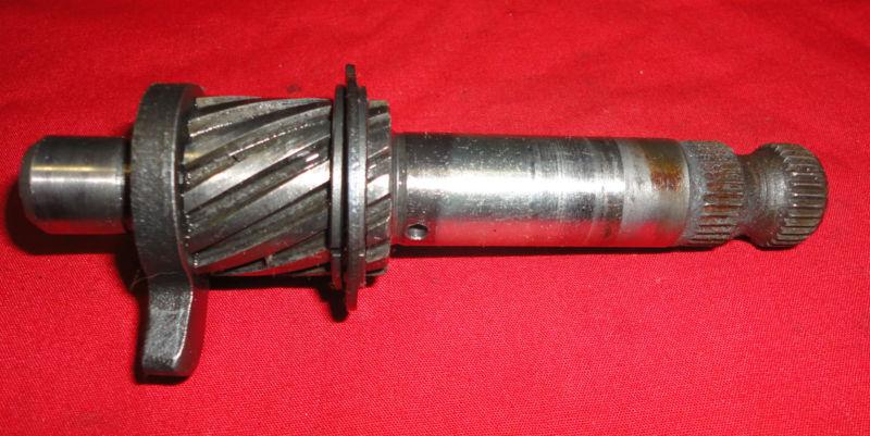 Yamaha 1978 dt125   -  1979 / 1980 dt175  -  kick start axle / kick start shaft