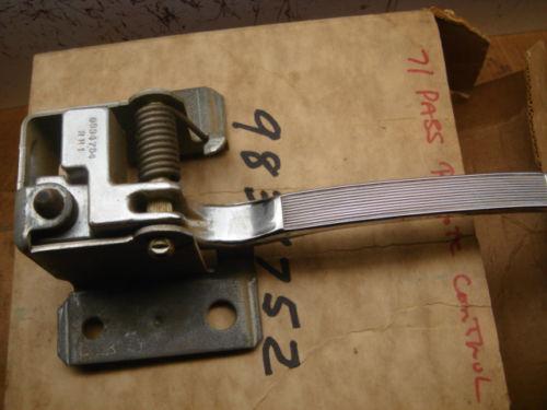 71 chevy impala caprice rh inside door handle new nos