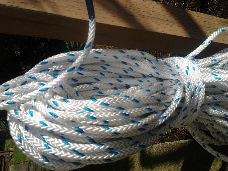 92' of 3/8" duraplex by samson rope. easy to splice 12 strand low stretch line
