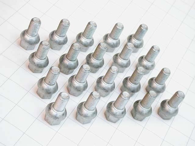 Mercedes (59-85) wheel lug bolt set (x20 bolts) 1.5'' studs w108 w109 w113 w123