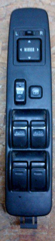 98-02 toyota 4 runner driver side master power window switch ( 84820-35060)