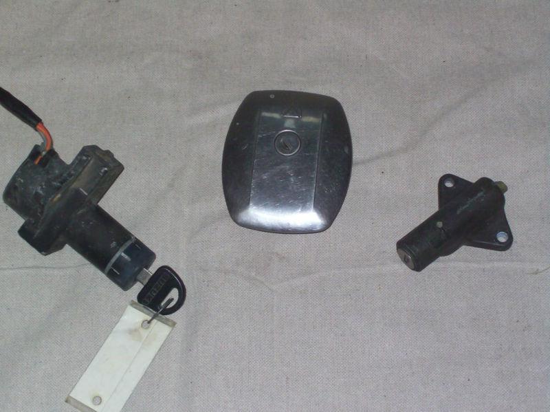 1982 suzuki gs550l ignition, seat & gas tank lock set