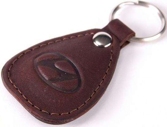 New leather brown keychain car logo hyundai auto emblem keyring