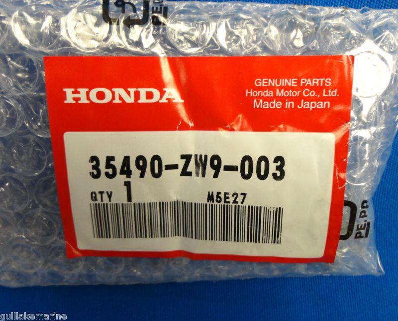 Honda outboard motor oil pressure switch 35490-zw9-004  bf8 -  bf225