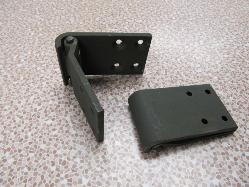 Set of 2 door hinges 7373284 m35a2, 800 series military truck part nos