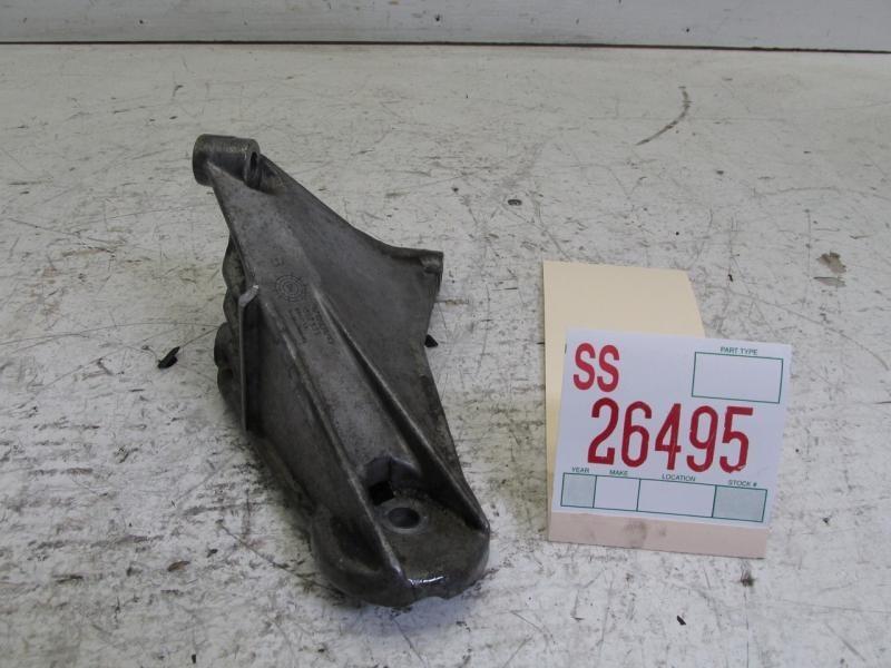 1995 1996 1997 volvo 850 2.3 turbo sedan engine motor rear mount bracket oem