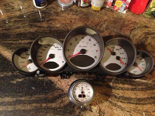 Porsche 911 997 turbo 2007 - 2008 instrument gauge cluster and chrono gauge whit