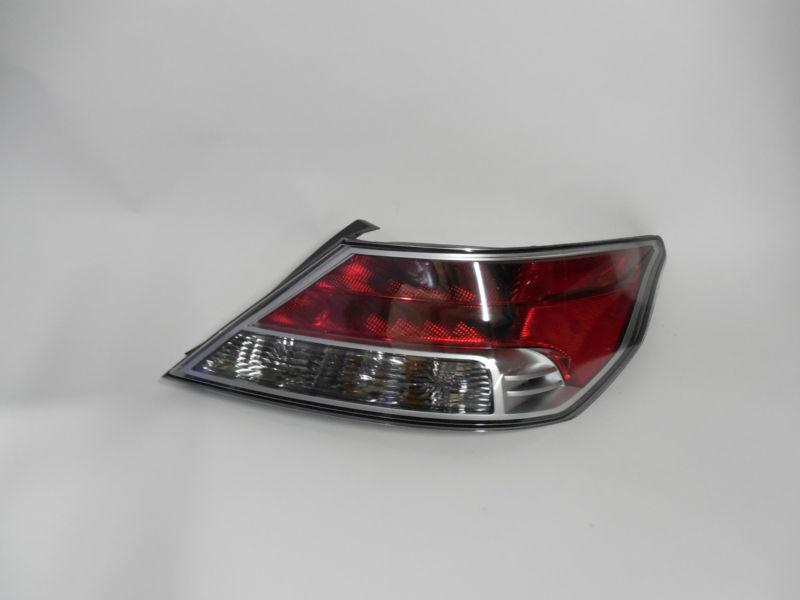 09 2010 2011 acura tl oem right tail light nice!