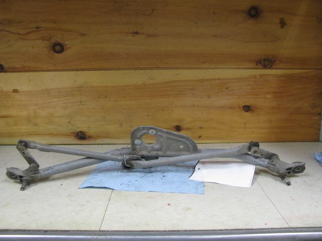 Wiper transmission a4 passat 1996 96 97 98 99 00 01  front 336520