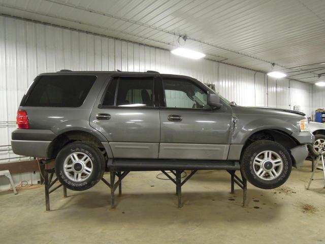 2003 ford expedition rear or back door right 2067704