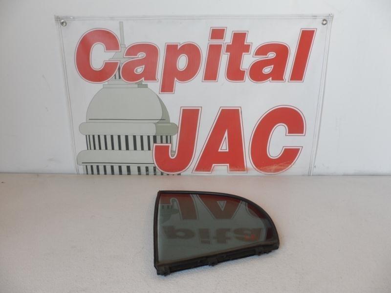 98 99 00 lexus gs400 l. rear door vent glass 11858