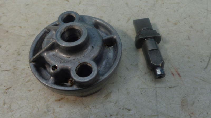 1984 honda ch125 engine oil pump hm598