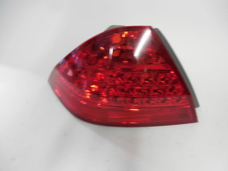 06 07 honda accord sedan oem left tail light nice!