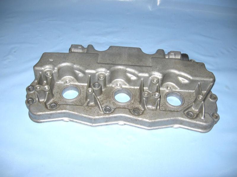 2.5 freelander valve cover w/o oil fill, kwik ship!