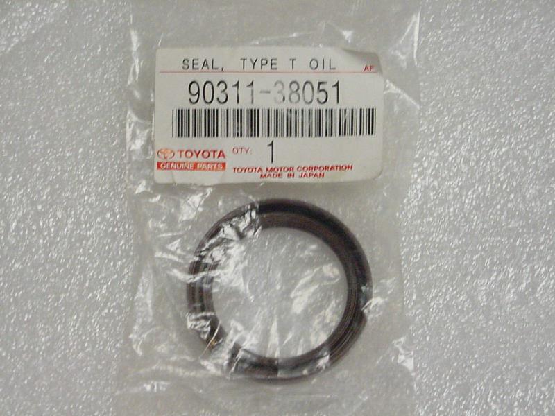 Toyota genuine oem toyota seal 9031138051 seal, camshaft/engine camshaft seal