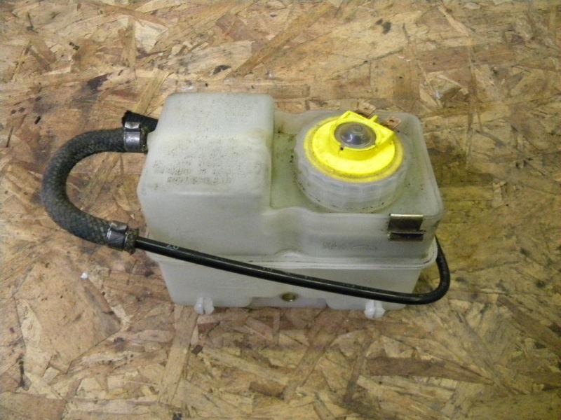 91 porsche 911 964 brake fluid reservior tank