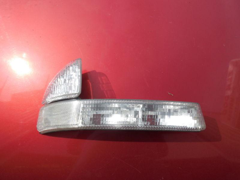 1998-2003 dodge dakota right-passenger corner parklight