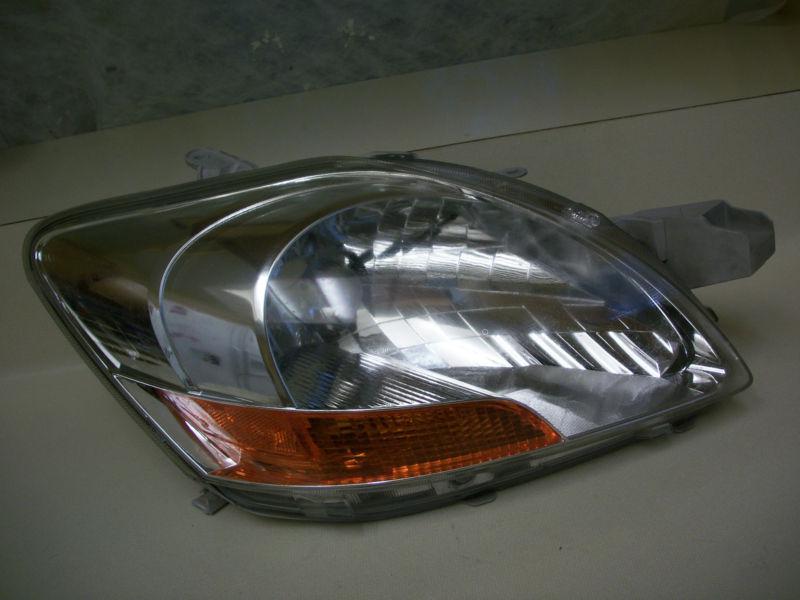 Toyota yaris sedan 07 08 headlight rh  oem original w free shipping