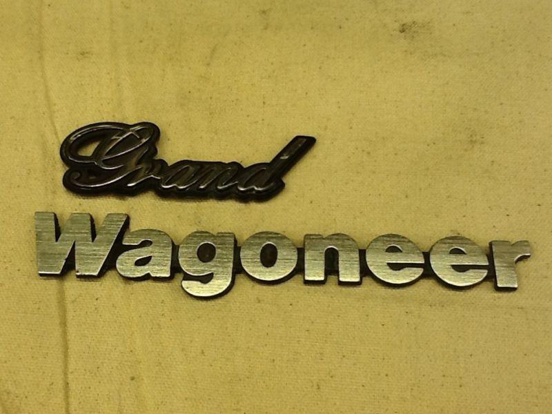 1987 jeep grand wagoneer front fender emblem
