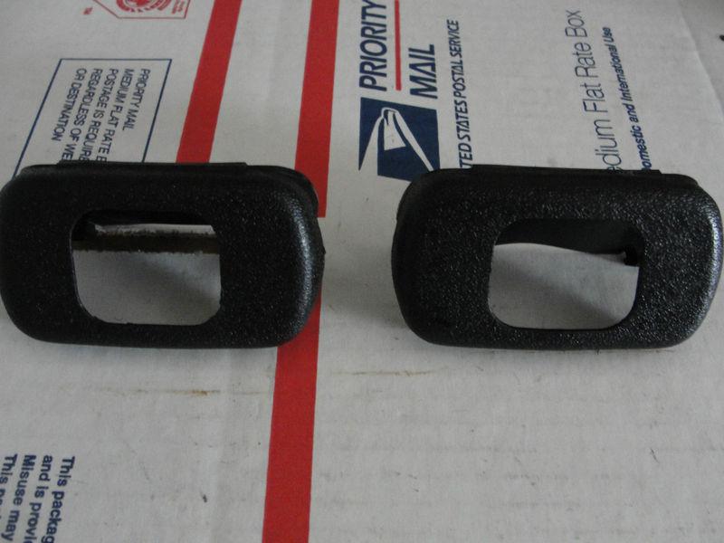 68 69 70 camaro z28 nova chevelle gto  seat belts shouldr belts covers very nice