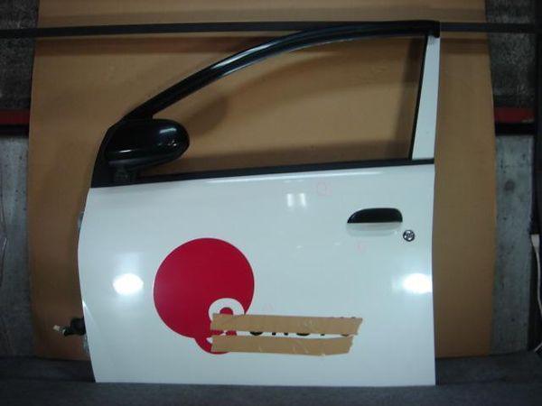 Daihatsu mira 2005 front left door assembly [9413200]