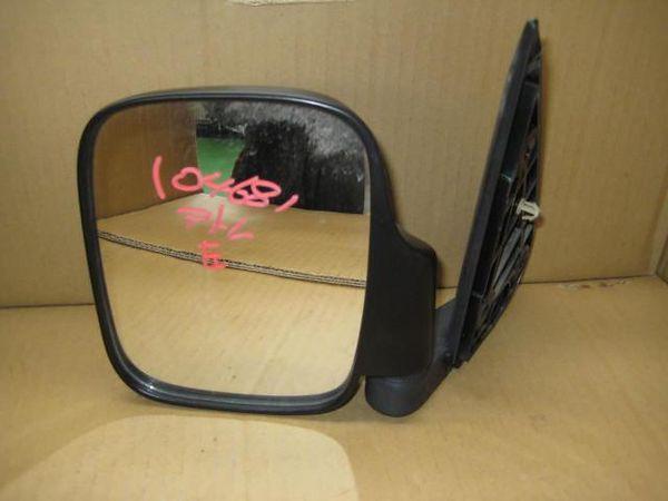 Daihatsu hijet 2003 left side mirror assembly [8113600]