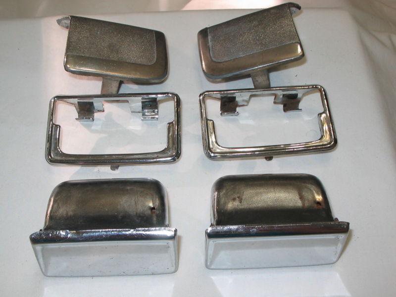 Vintage mopar chrysler plymouth dodge interior door handles,ashtrays w / bezels