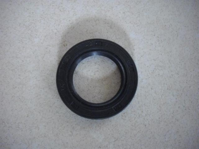 Scooter 150cc gy6 oem rear engine crank case oil seal 27*42*7