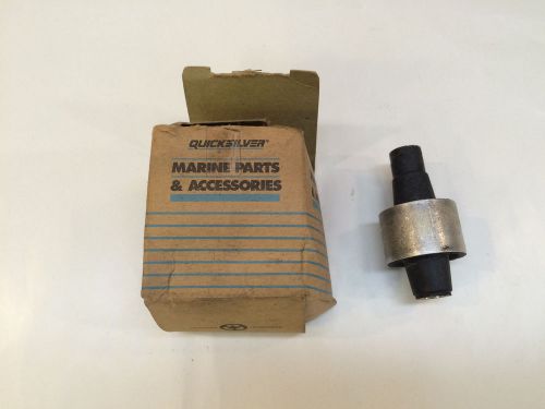 Nos mercury mariner outboard mount 83910t