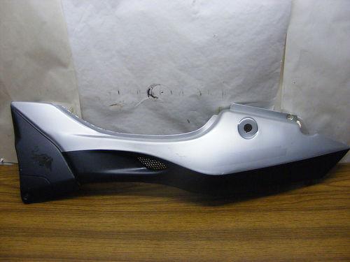 06 zong shen zs250gs tail plastic left