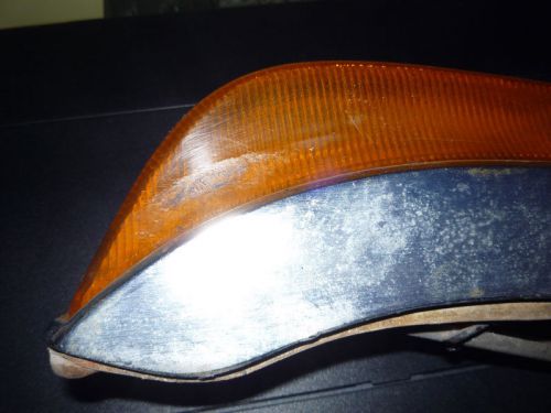 Bmw 2002 ti / tii / turbo 1969-1974 turn signal lights set mint condition!!