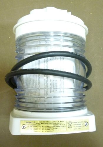 Perko marine white masthead light - bulb not included