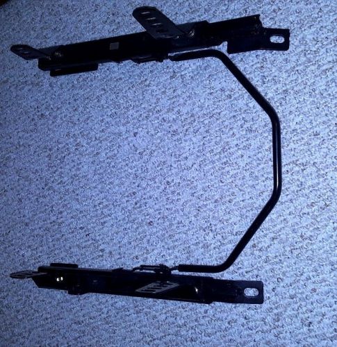 Buddy club racing spec seat rail bracket 2000-2005 honda s2000 ap2 driver side