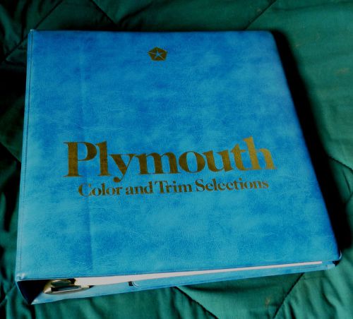 1986 plymouth color &amp; trim selections dealer binder w/fabric, color charts, etc