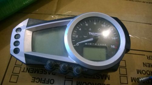 2007 daytona 675 gauge instrument cluster